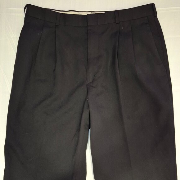 Slates by Dockers Black dress slacks. Pleated front. size 36/30 - Picture 2 of 15
